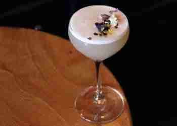 3 mujeres, 3 bartenders, 3 cocteles