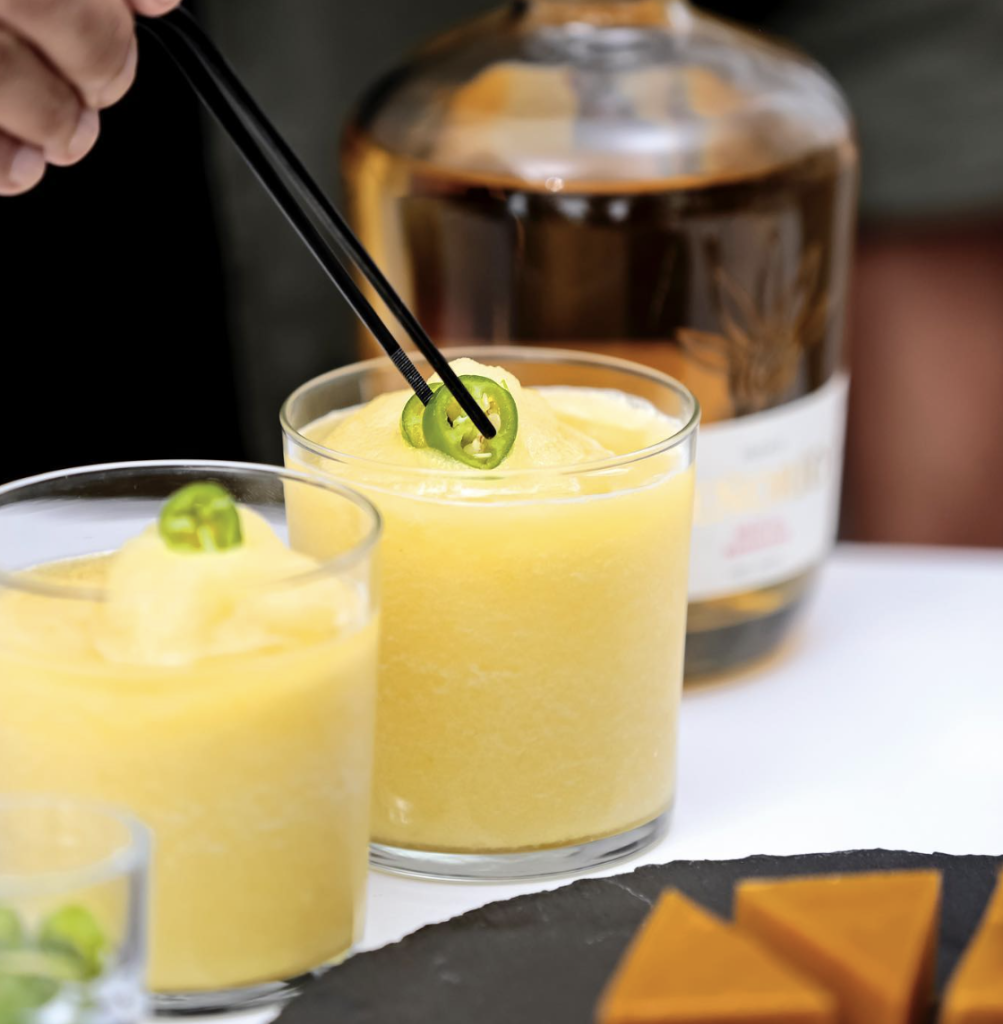 Fuego. Día Mundial del Coctel