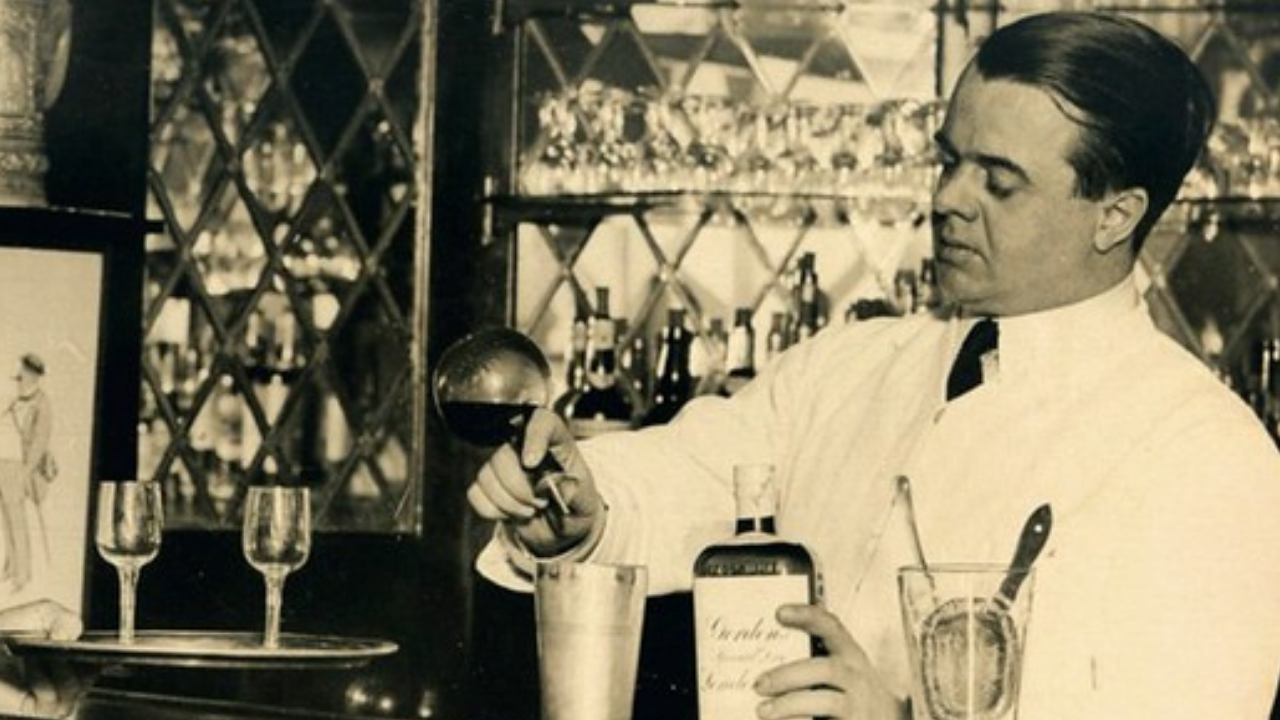 Harry MacElhone, bartender