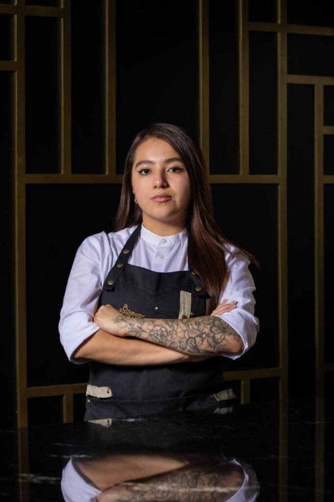 Zazi Flores. Bartender